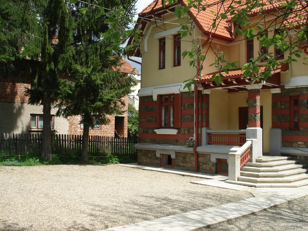 Pensiunea Micsunica Sinaia Kültér fotó